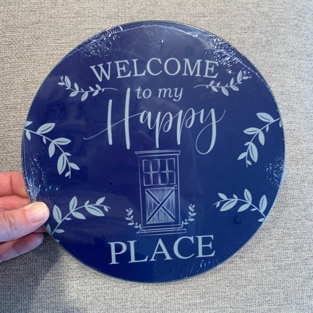 Cutting board - says Welcome to My Happy Place, Navy